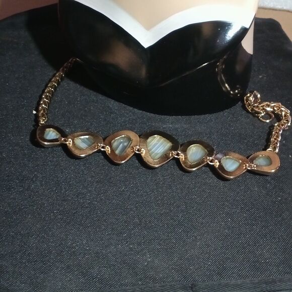Banana Republic Gray Agate Statement Bib Necklace Gold Tone - Picture 5 of 9